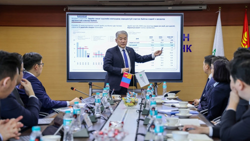 Хөгжлийн банкны 25 хэлтсийг 16 хэлтэс болгон өөрчиллөө